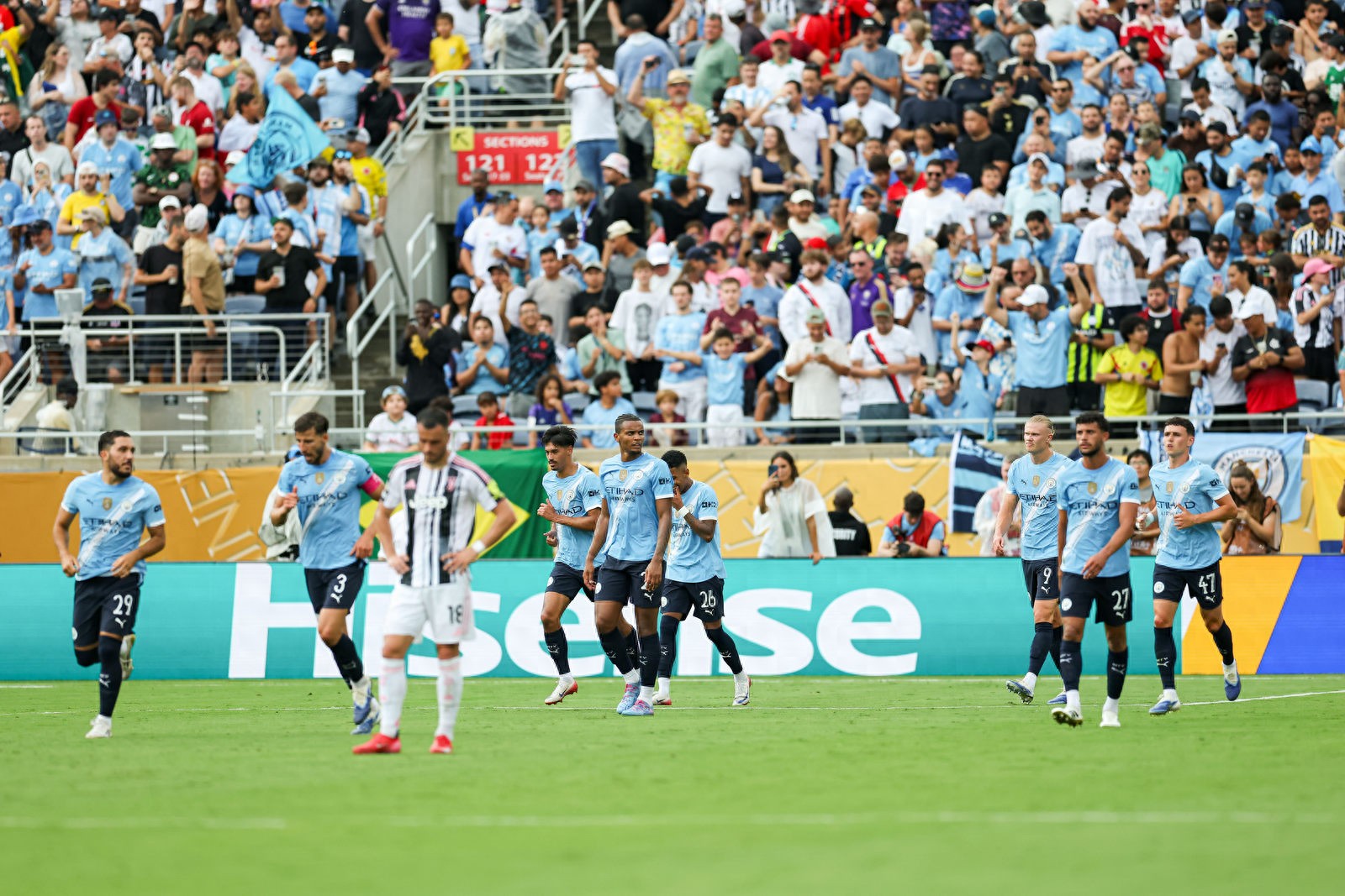 墨西哥翻盘曼城，格列兹曼状态火热