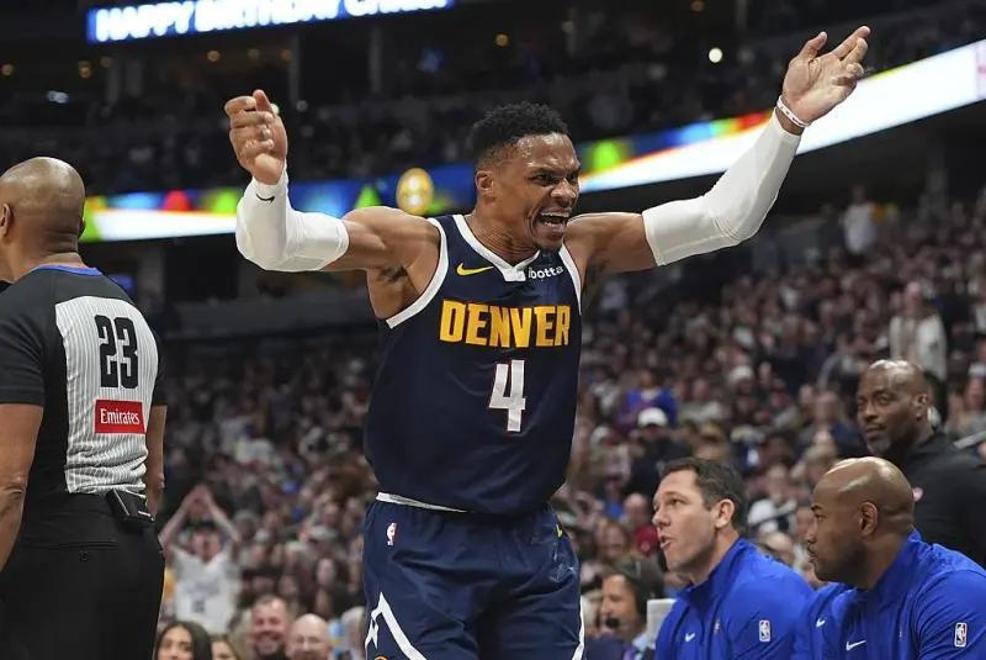 澳网险胜美网，穆雷状态火热